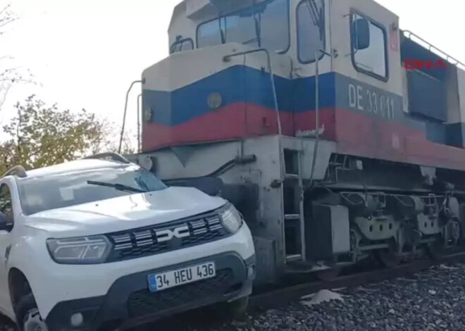 Malatya’da Yük Treni Otomobile Çarptı: 2 Yaralı